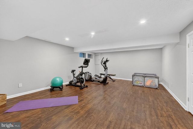 1846 GOLF VIEW CT, Reston, VA 20190