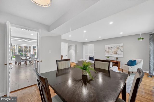 1846 GOLF VIEW CT, Reston, VA 20190