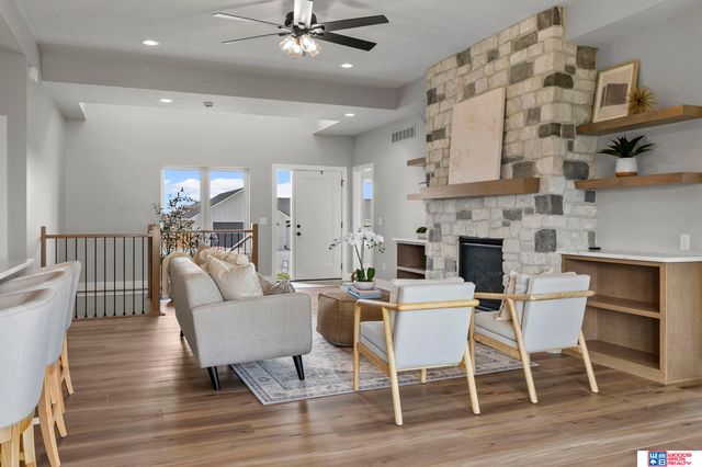 7630 Ponce Drive, Lincoln, NE 68516