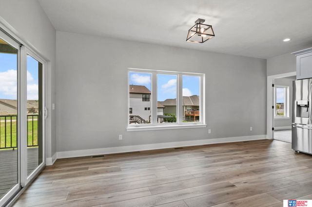 7630 Ponce Drive, Lincoln, NE 68516