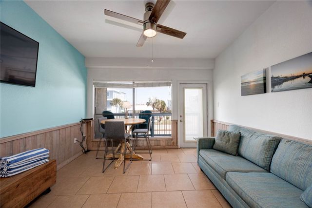 810 Banyan Beach Dr 123, Port Aransas, TX 78373