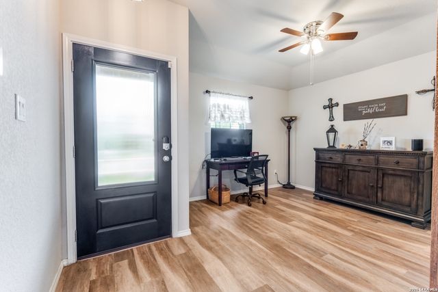 1860 Danube, New Braunfels, TX 78130