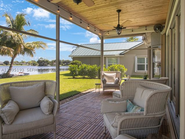 12911 Upper Cove Dr, Wellington, FL 33414