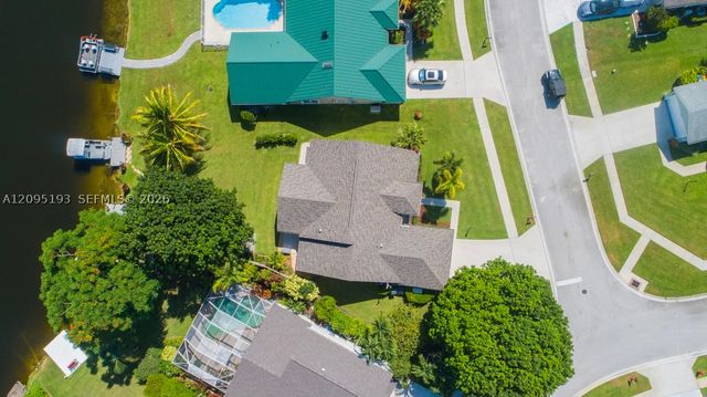 12911 Upper Cove Dr, Wellington, FL 33414