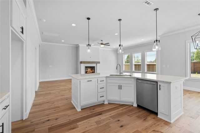 2408 Charles Street, Pea Ridge, AR 72751