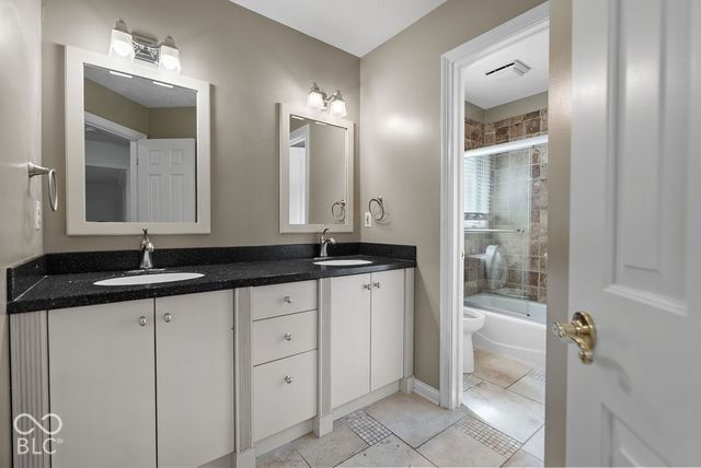 11467 Woods Bay Lane, Indianapolis, IN 46236
