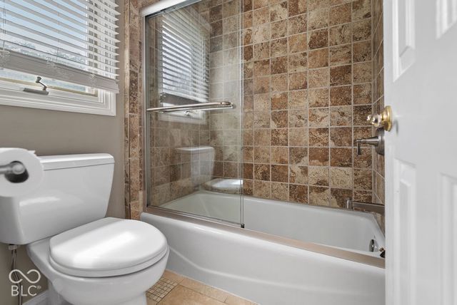 11467 Woods Bay Lane, Indianapolis, IN 46236