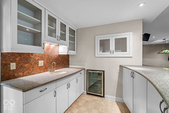 11467 Woods Bay Lane, Indianapolis, IN 46236