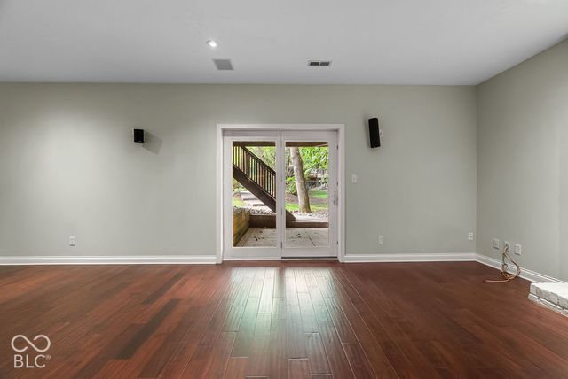 11467 Woods Bay Lane, Indianapolis, IN 46236