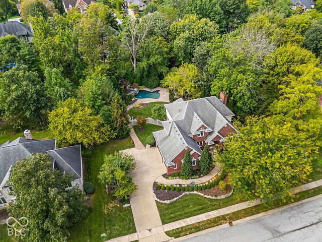 11467 Woods Bay Lane, Indianapolis, IN 46236