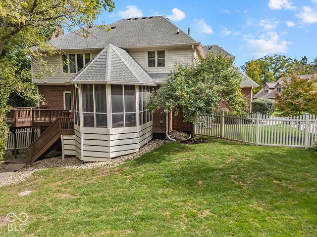 11467 Woods Bay Lane, Indianapolis, IN 46236