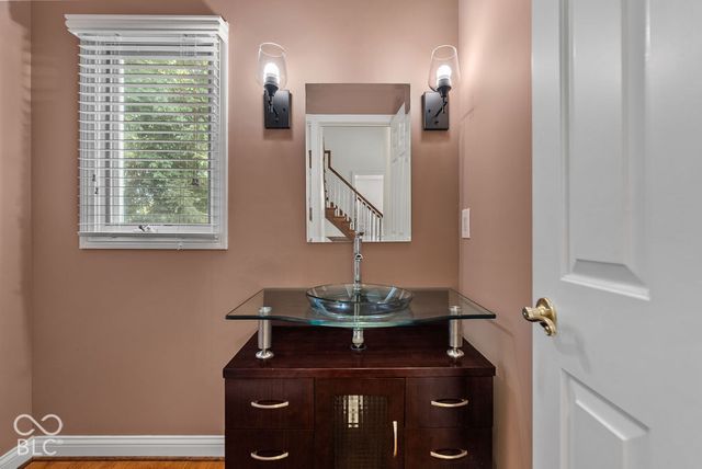 11467 Woods Bay Lane, Indianapolis, IN 46236