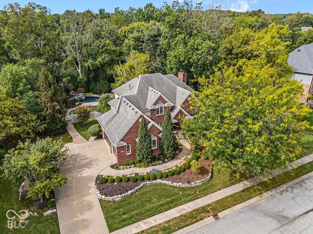 11467 Woods Bay Lane, Indianapolis, IN 46236