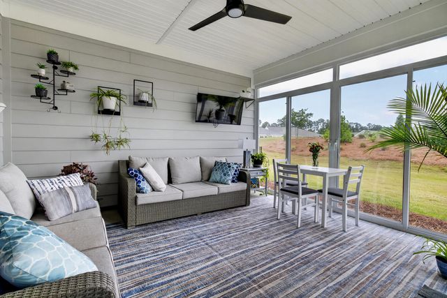 334 Autumn Azalea Way, Summerville, SC 29486