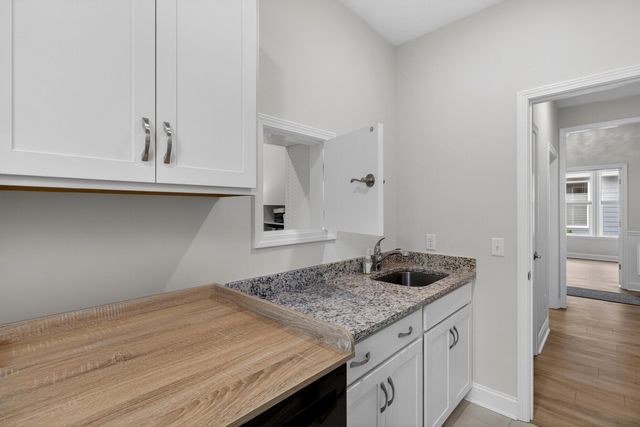 334 Autumn Azalea Way, Summerville, SC 29486