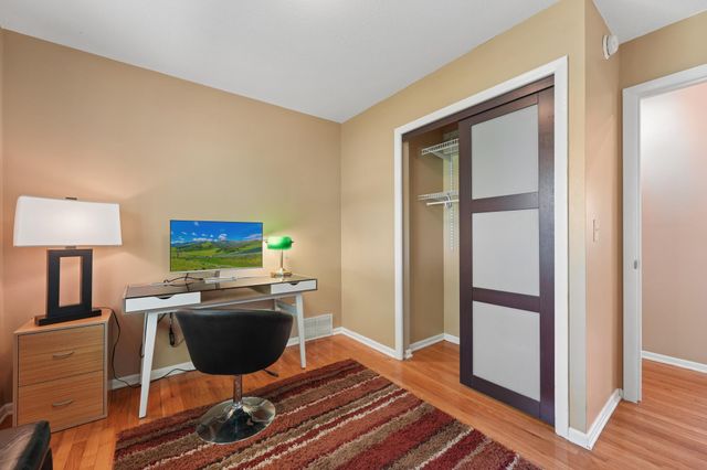 2723 Mcnair Drive N, Robbinsdale, MN 55422