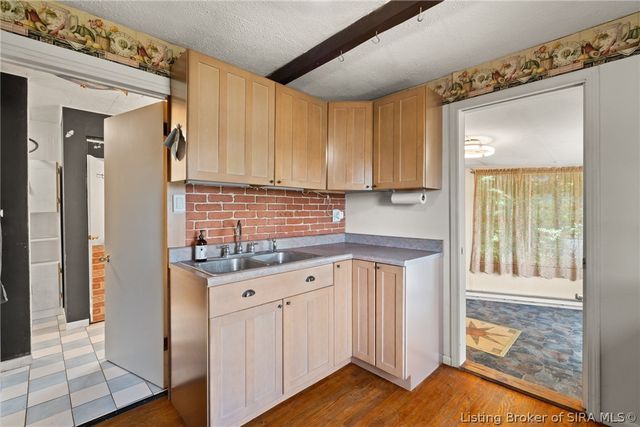 3343 E Sr 56, Madison, IN 47250