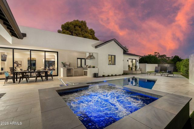 6838 E EXETER Boulevard, Scottsdale, AZ 85251