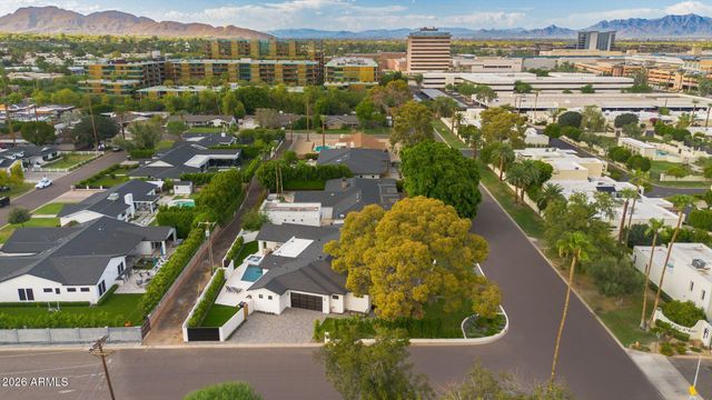 6838 E EXETER Boulevard, Scottsdale, AZ 85251