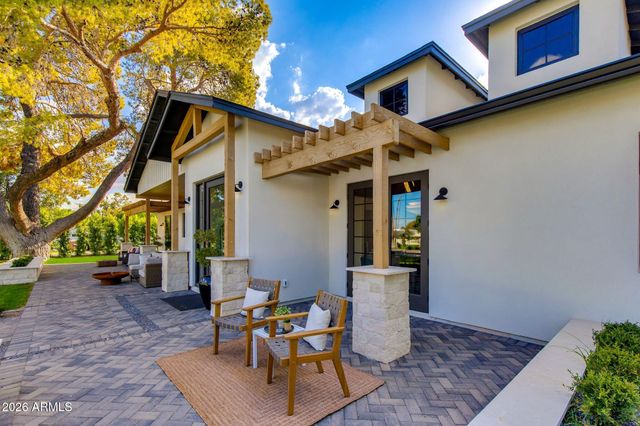 6838 E EXETER Boulevard, Scottsdale, AZ 85251