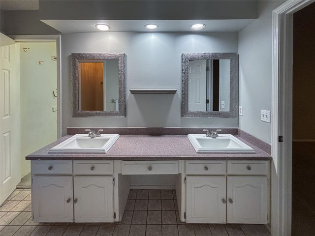 1321 Brookfield Lane, Mansfield, TX 76063