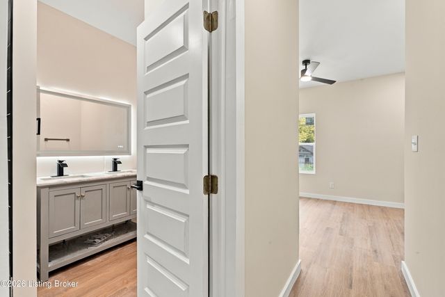 1440 S 32nd St, Louisville, KY 40211