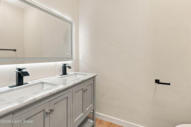 1440 S 32nd St, Louisville, KY 40211
