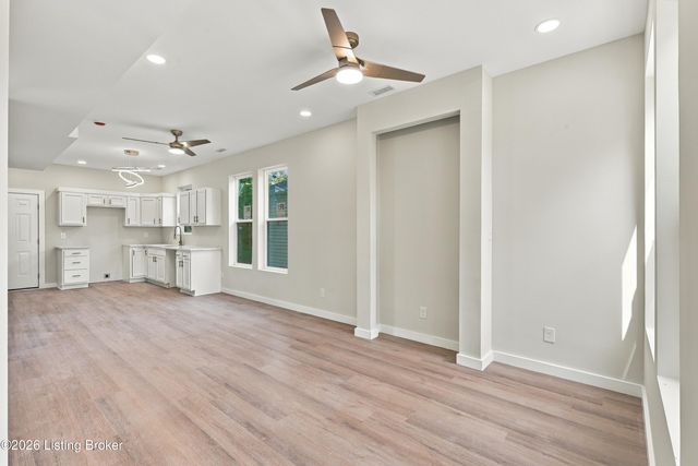 1440 S 32nd St, Louisville, KY 40211