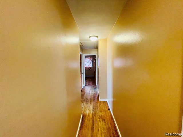 20817 Atlantic Avenue, Warren, MI 48091