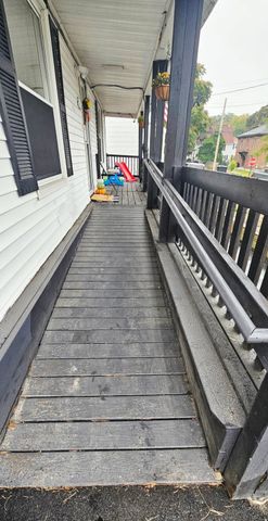 496 Merrimack Street, Manchester, NH 03103