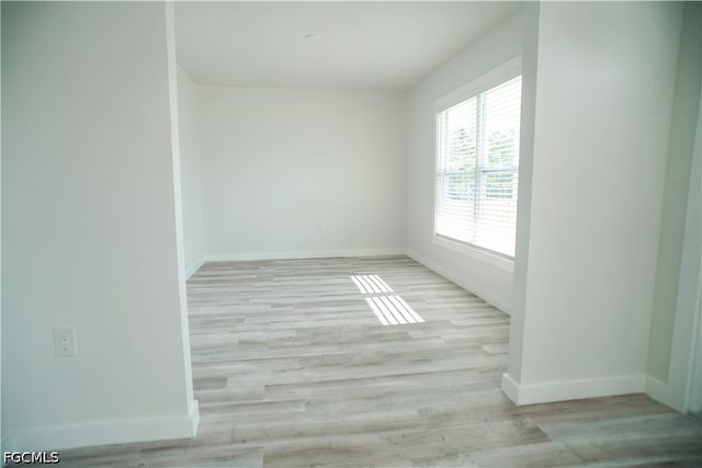 2801 Flora AVE N, Lehigh Acres, FL 33971