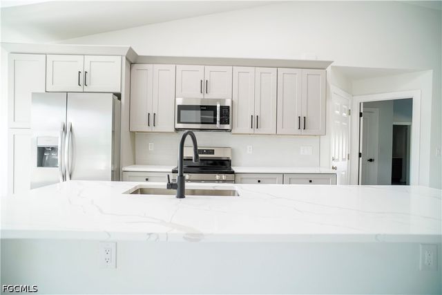 2801 Flora AVE N, Lehigh Acres, FL 33971