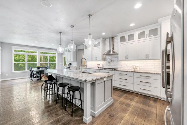 3371 LARGO RIDGE COURT, Green Bay, WI 54311