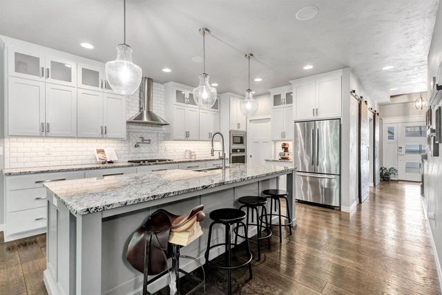 3371 LARGO RIDGE COURT, Green Bay, WI 54311