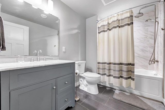 3371 LARGO RIDGE COURT, Green Bay, WI 54311