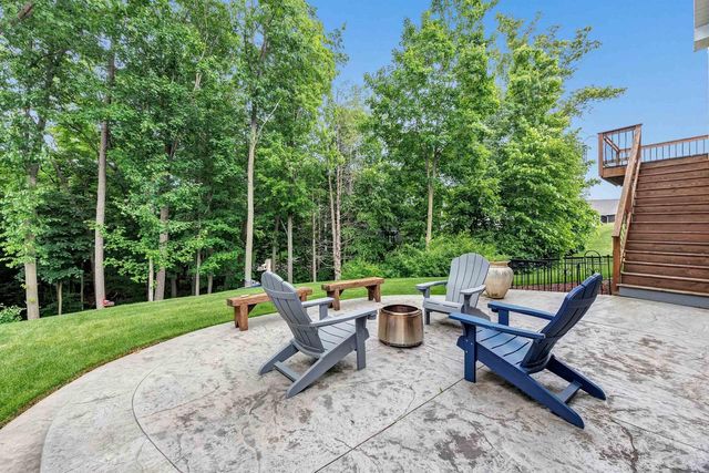 3371 LARGO RIDGE COURT, Green Bay, WI 54311