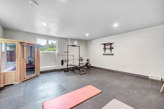 3371 LARGO RIDGE COURT, Green Bay, WI 54311