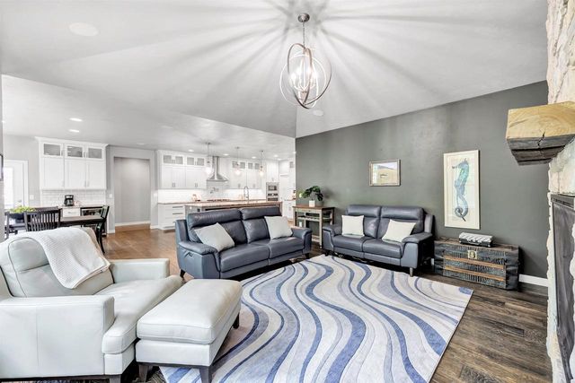3371 LARGO RIDGE COURT, Green Bay, WI 54311