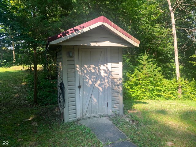 9416 E Rocky Fork North Drive, Brazil, IN 47834