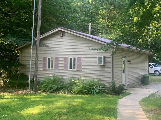 9416 E Rocky Fork North Drive, Brazil, IN 47834