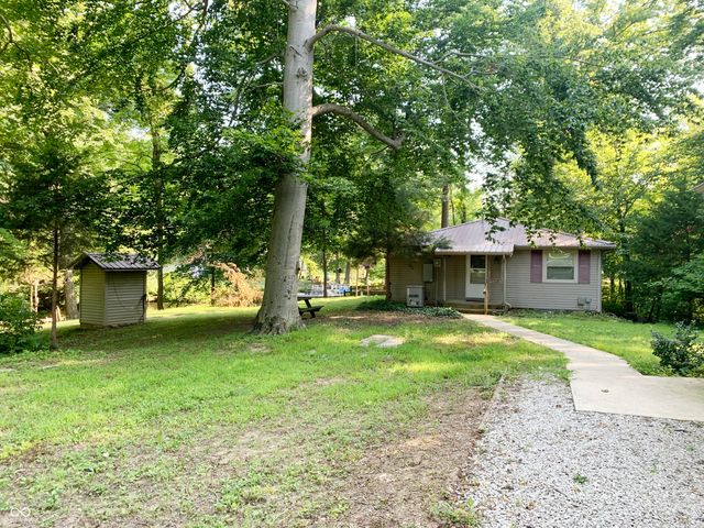 9416 E Rocky Fork North Drive, Brazil, IN 47834