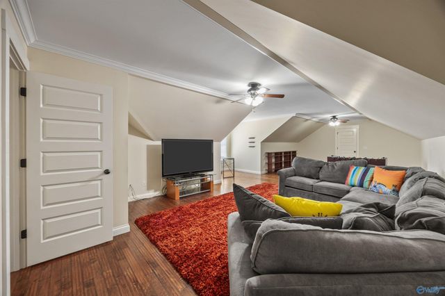 122 Williams And Broad Drive, Brownsboro, AL 35741