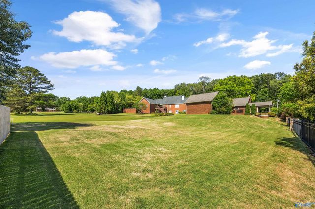 122 Williams And Broad Drive, Brownsboro, AL 35741