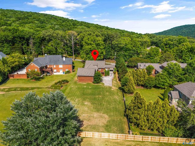 122 Williams And Broad Drive, Brownsboro, AL 35741