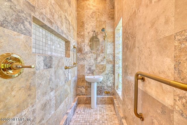 13656 CHARTER Court, Jacksonville, FL 32225