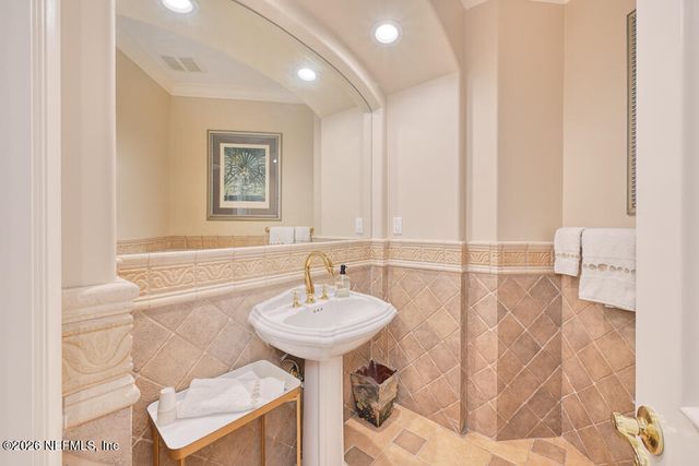 13656 CHARTER Court, Jacksonville, FL 32225