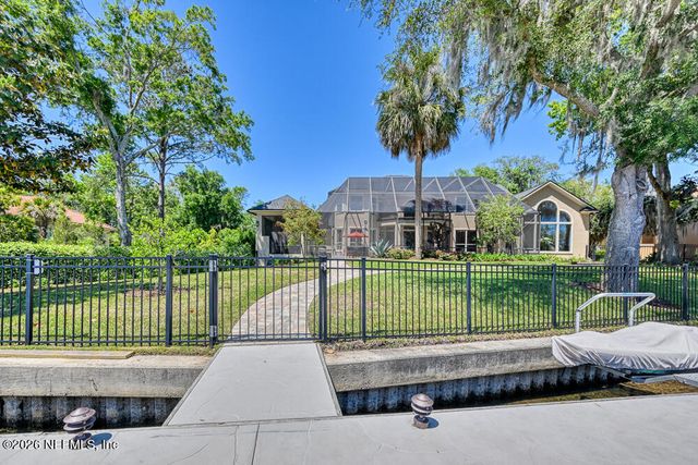 13656 CHARTER Court, Jacksonville, FL 32225