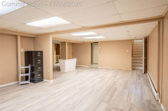 31029 Wellston Drive, Warren, MI 48093