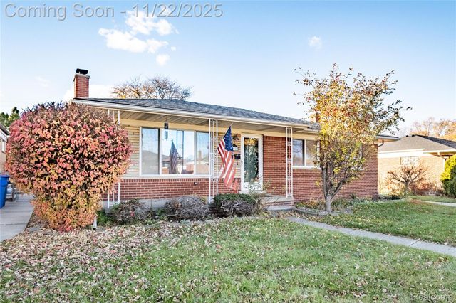 31029 Wellston Drive, Warren, MI 48093