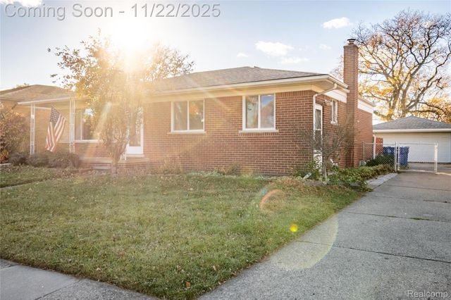 31029 Wellston Drive, Warren, MI 48093